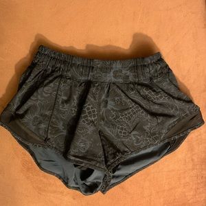Lululemon Hotty Hot Shorts